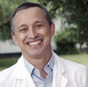 Dr. Claudio Heine Tapia