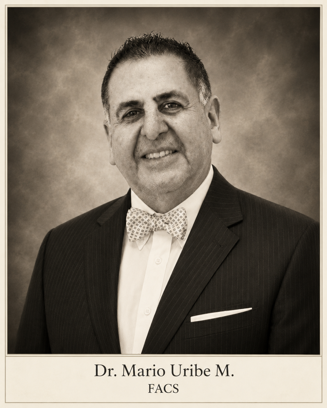 Dr. Mario Uribe M., FACS